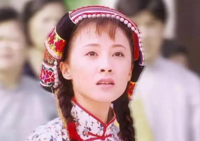 《情深深雨濛濛》：李副官女儿可云，为什么没有读书？