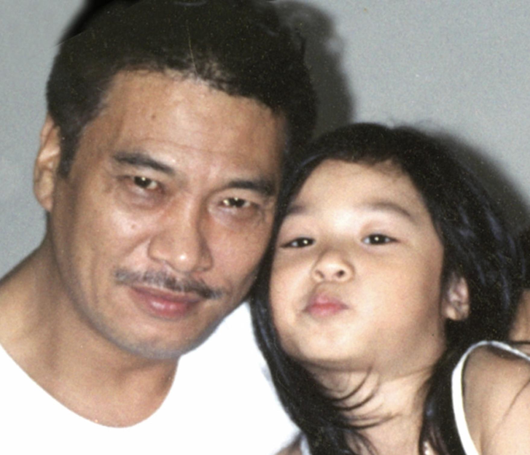 吴孟达黄金配角无奈哭的片段,吴孟达黄金右脚被打断