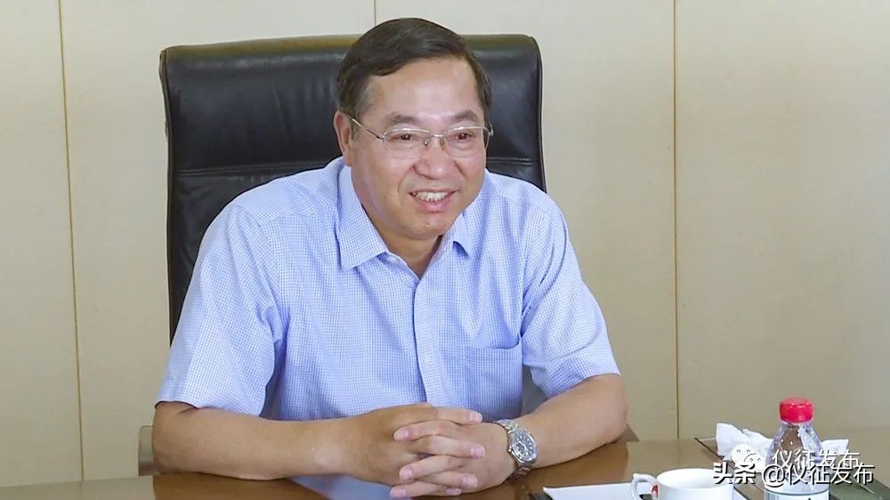 市委书记孙建年带队赴南京拜访中圣集团协商项目推进事宜