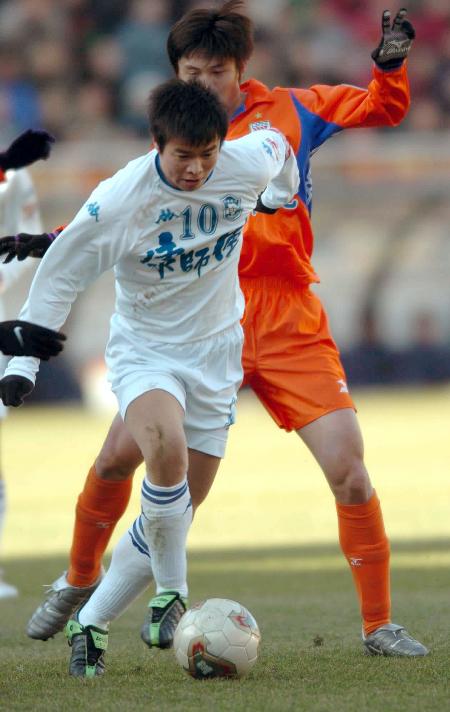 于根伟津门球衣,于根伟最喜欢的球鞋