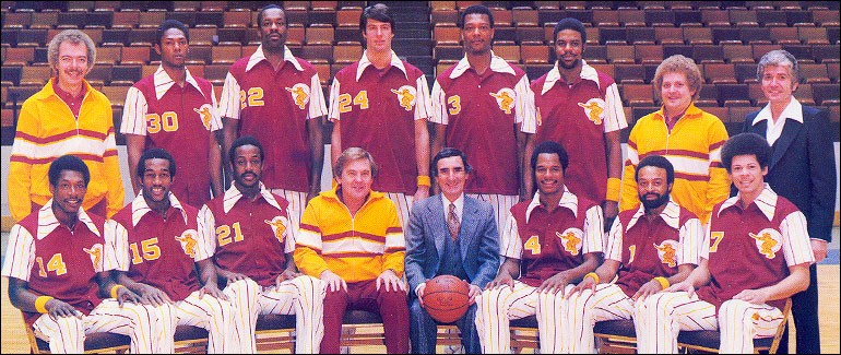 米切尔晃倒马刺10号,米切尔17赛季马刺