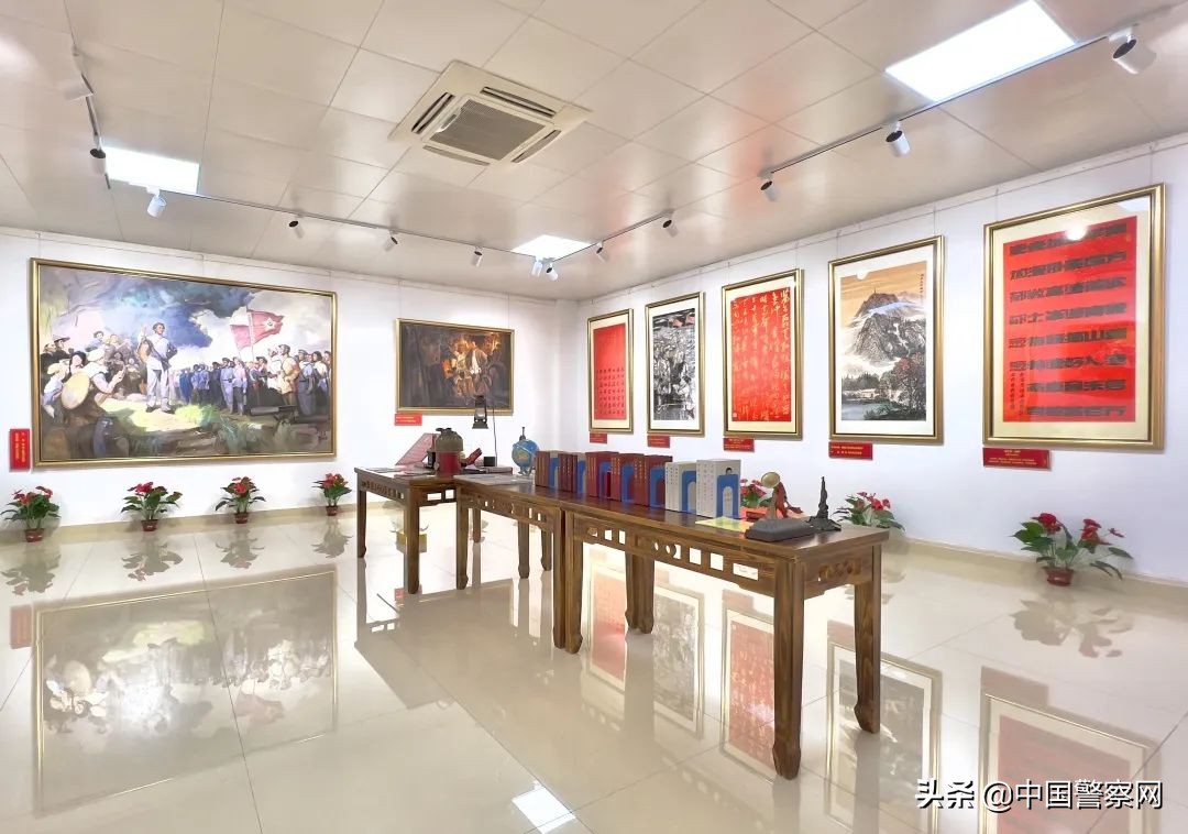 “毛*东泽**同志在江西的革命岁月——纪念井冈山革命根据地创建95周年”红色文化专题展开展