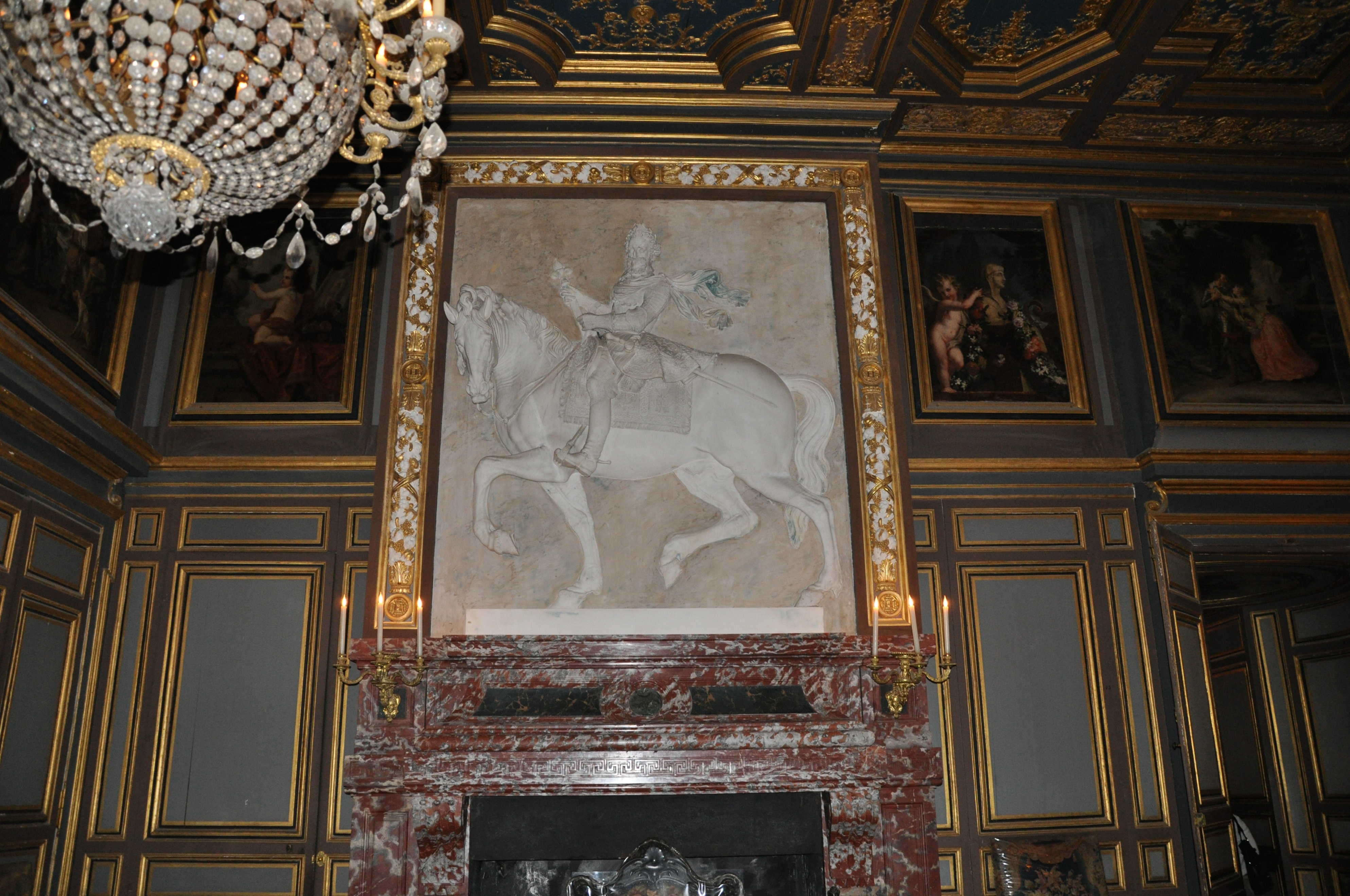 枫丹白露宫名字由来,枫丹白露宫殿俯视图解