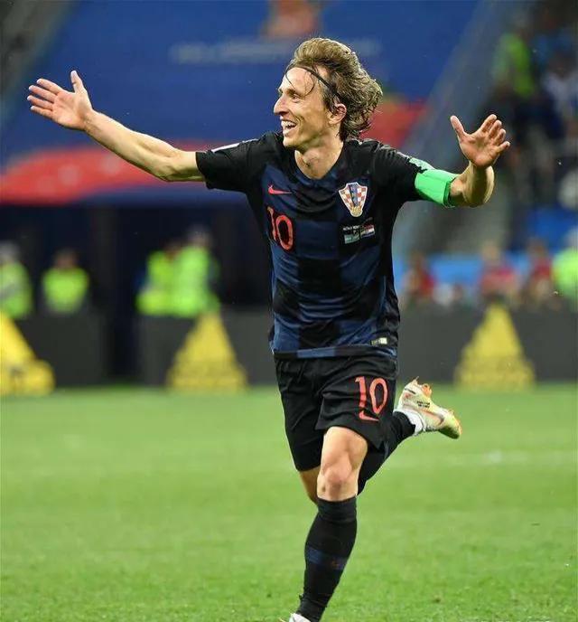 足坛防守反击第一人,足坛进攻最多的球员