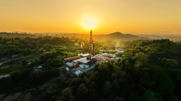 十年华章启新篇奋力再造一个“工业资阳”