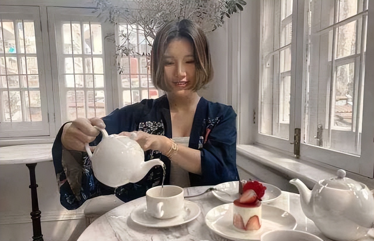 翼装飞行女孩刘安遗体捐献,天津24岁女孩刘安挑战翼装飞行