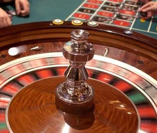 刘立荣赌局输给谁,刘立荣赌什么牌输七亿