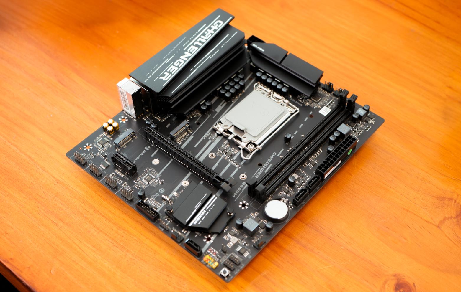 i512490f搭配铭瑄b660终结者,i512490f铭瑄b760mddr4超频