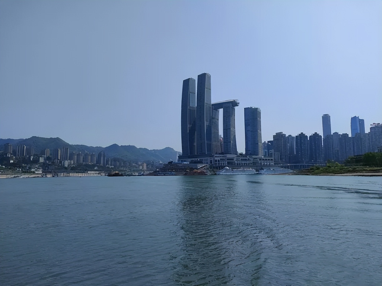 香港的天星小轮是什么样子的,香港天星小轮尖沙咀