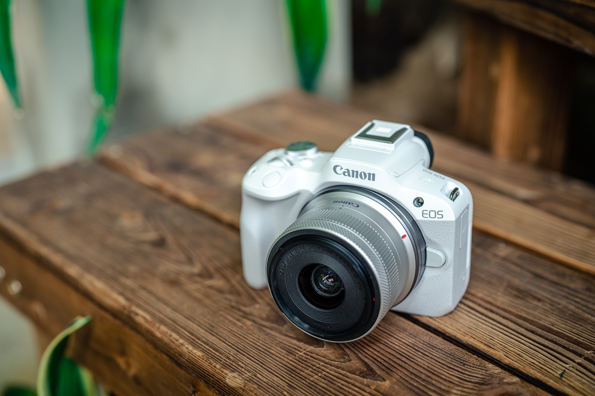 eos佳能轻便小巧,佳能微型相机eos