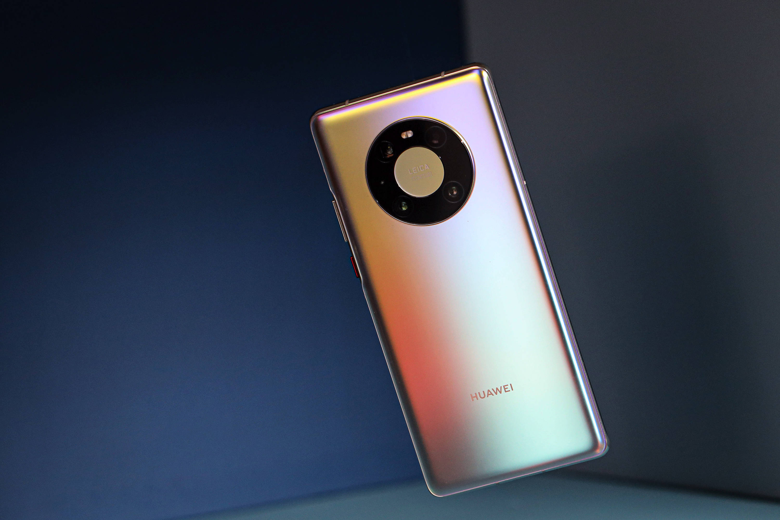 为什么高端市场只有华为可以和苹果一战！华为P40换iphone14体验