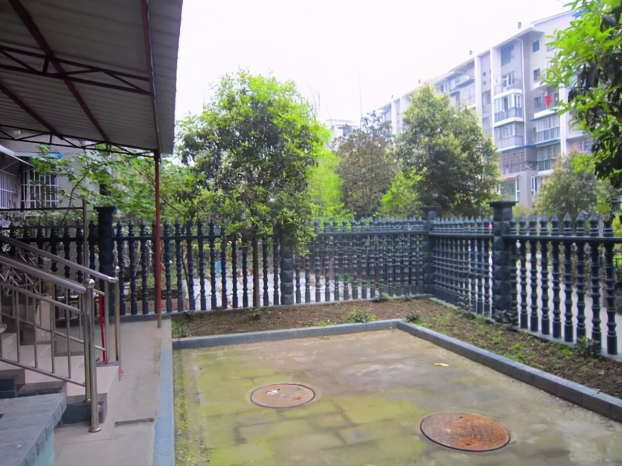 一楼带院的房子利弊,一楼带院房子住着舒服吗