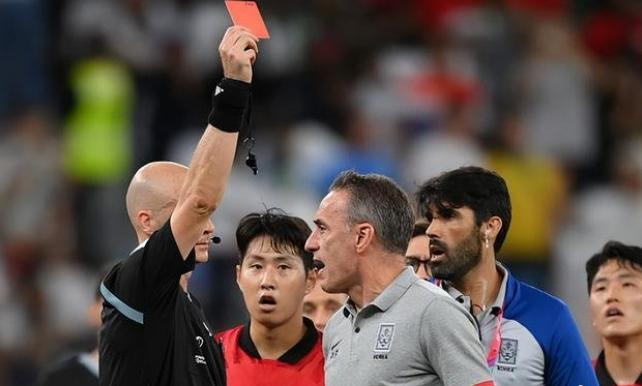 亚洲球队0比1爆冷,亚洲球队1胜16负