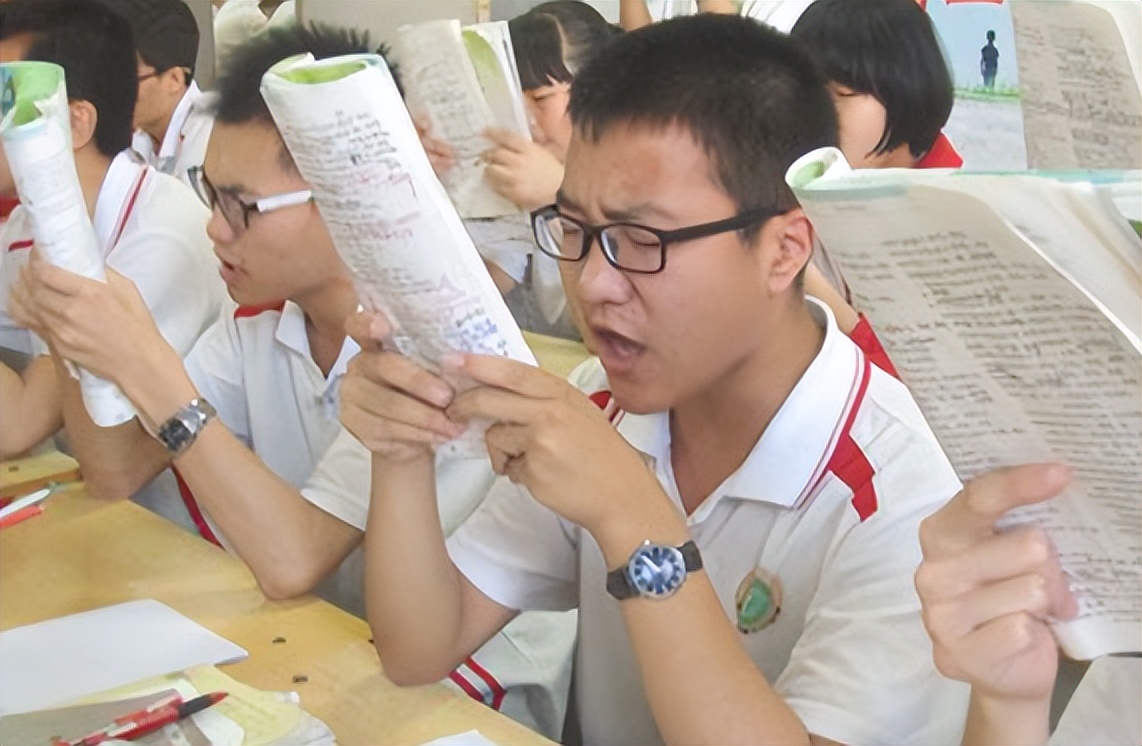 高考200多分还有必要上大专嘛,大专200分和400分有区别吗