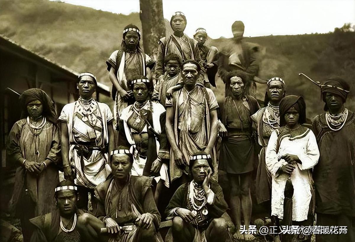 【晚清*楼青**旧影】女子丰乳肥臀，媚态撩人，风姿依旧！