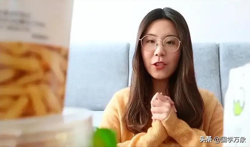 被亿元砸中的信小呆，明明拥有了亿元大奖，为什么却如此凄惨？