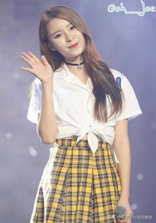 王灏儿红裙,王灏儿高清美图