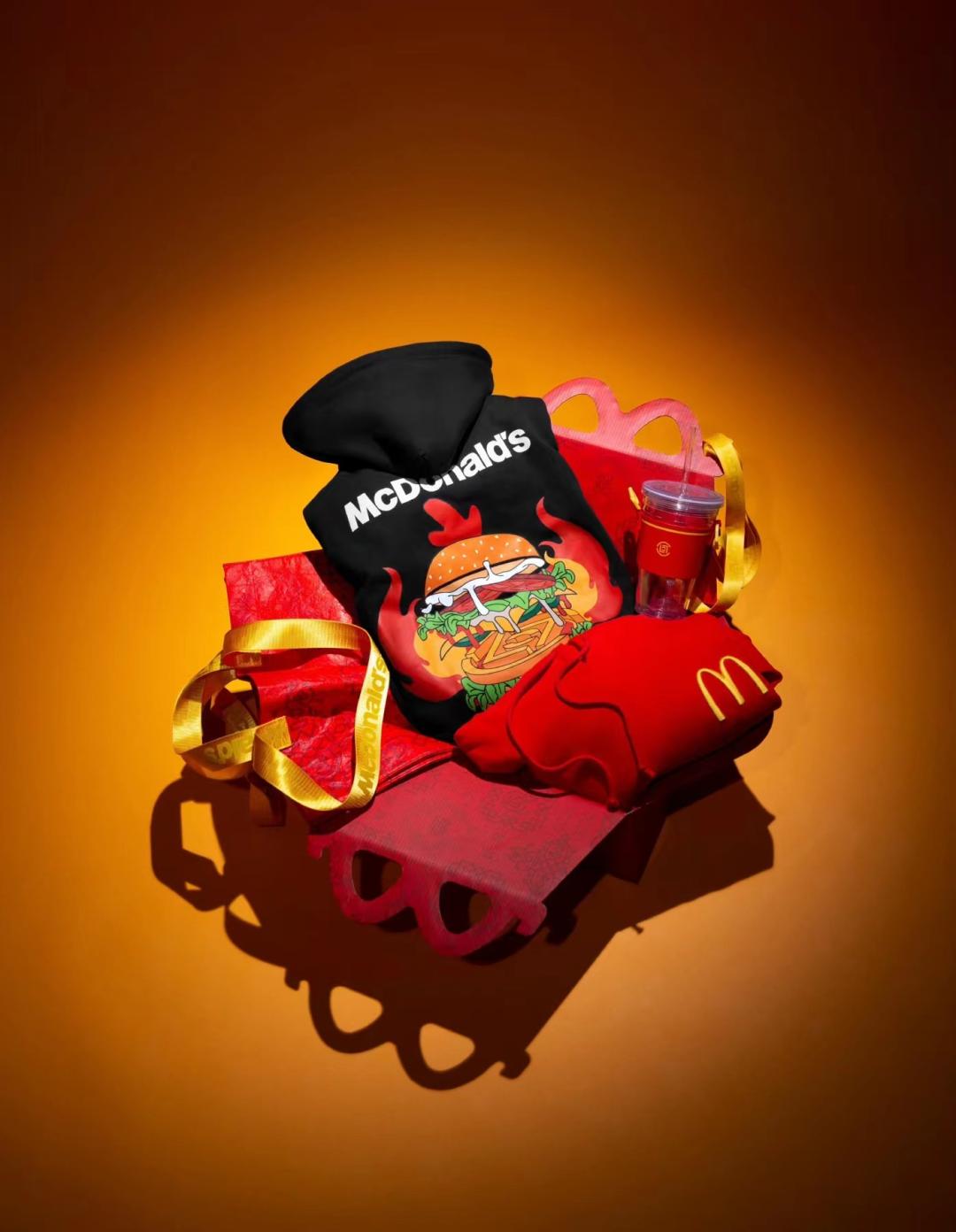 街头潮流闭店潮起，“接地气”能否别开生面？