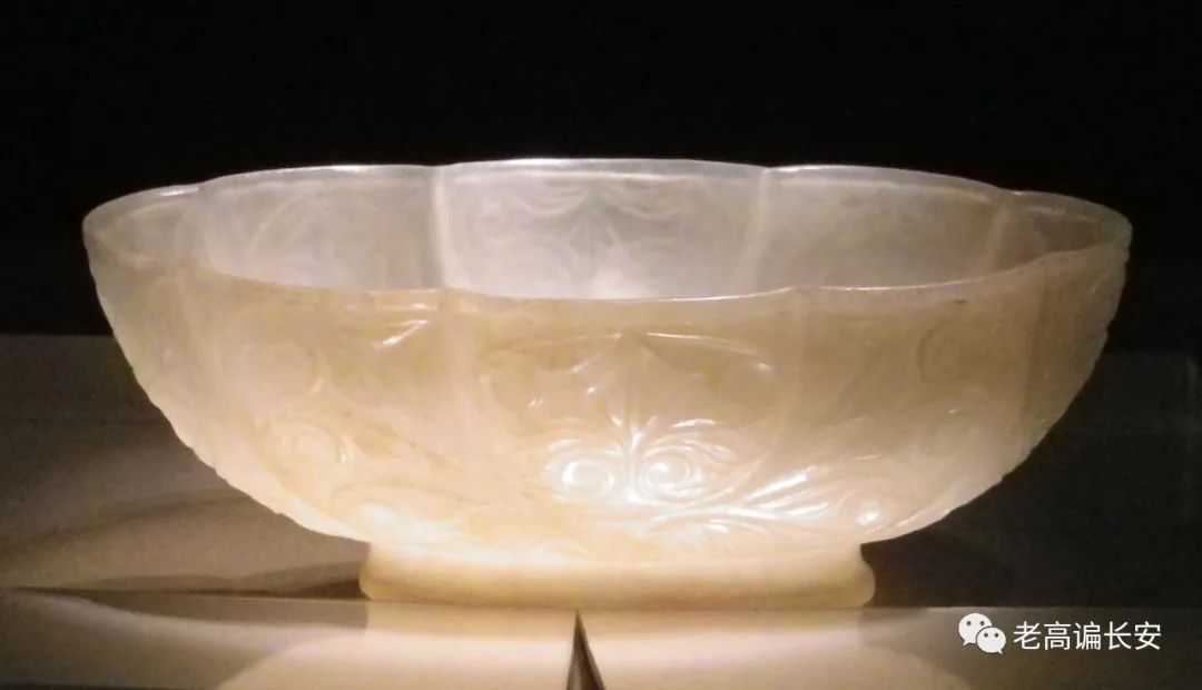 唐代鎏金杯,唐代银凤杯