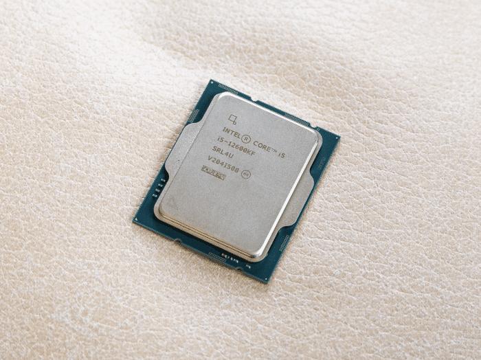 12600kf全核心超频教程,12600kf超频吃鸡教程