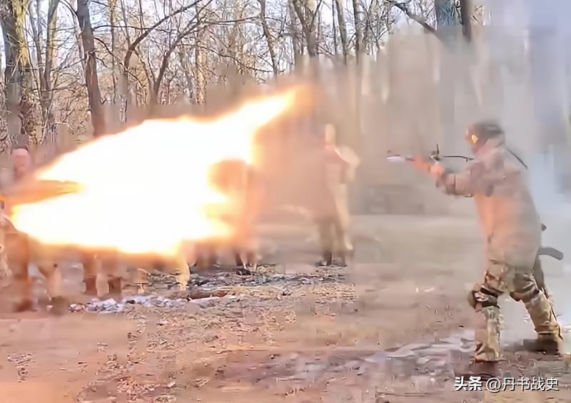 rpg-7v榴弹发射器,rpg-7榴弹炮