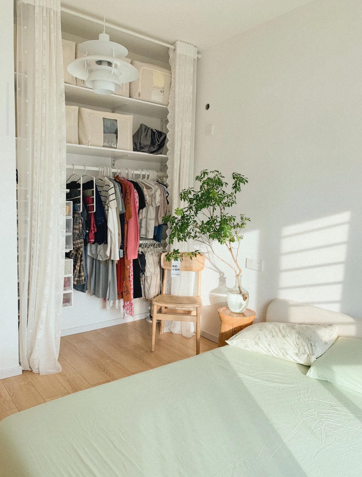 极简风主卧衣柜创意设计,设计师如何设计全屋衣柜