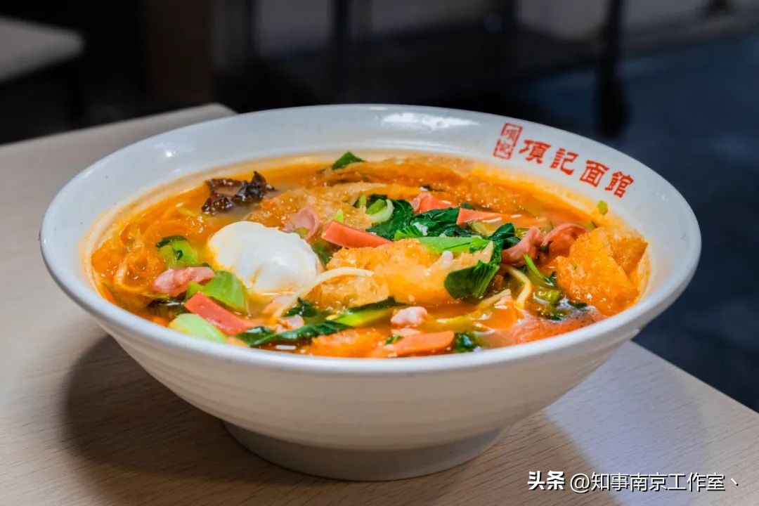 南京新街口明瓦廊美食皮肚面,南京明瓦廊美食推荐必吃