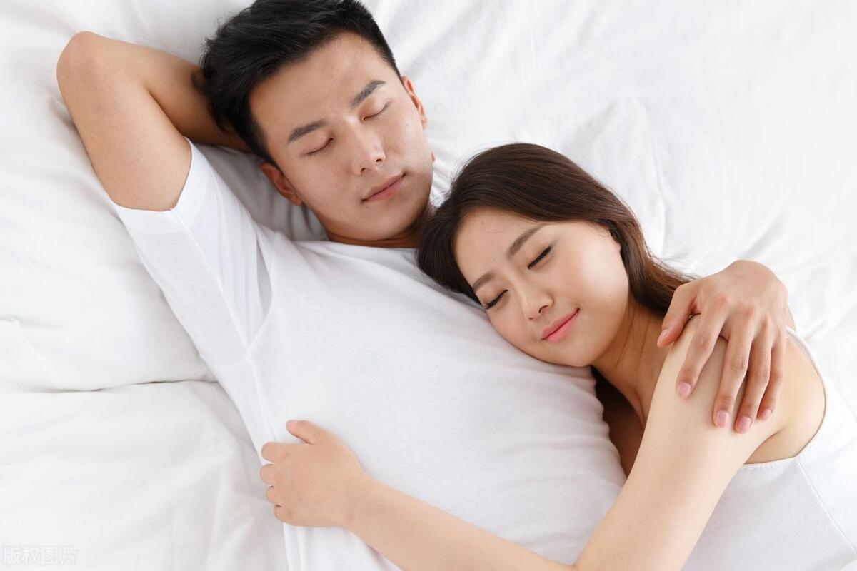 中年女性的需求，真的比男性更强烈？绝经后还能过“夫妻生活”吗