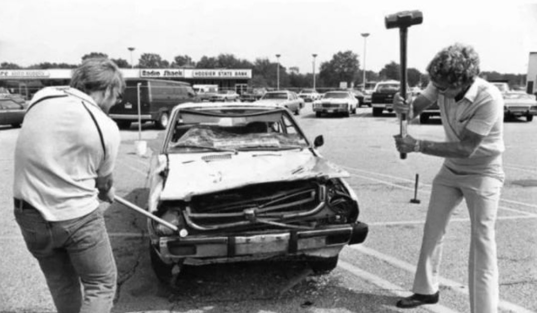 日本经济为何迅速衰落,日本经济到底有没有衰落