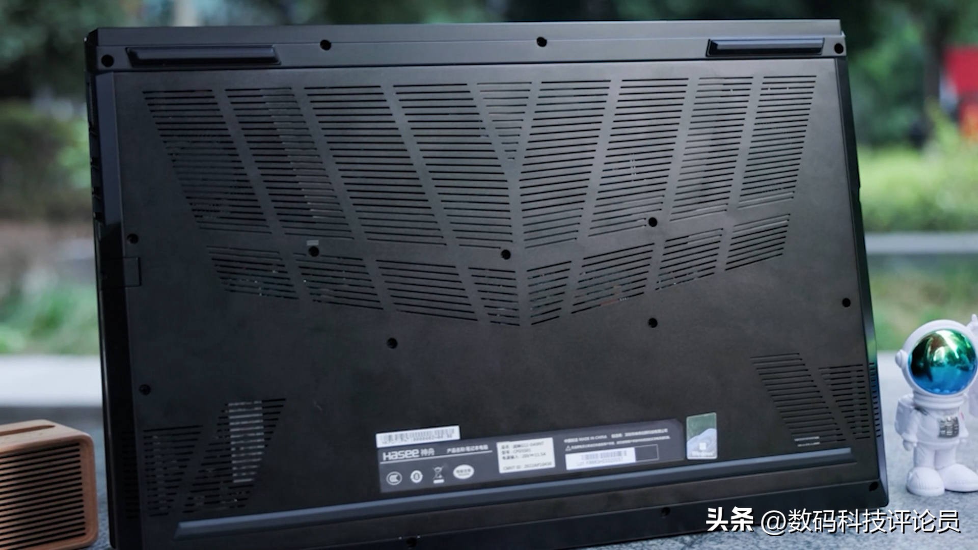 神舟战神g12-da9nt评测,神舟战神g10da9nt3070ti测评