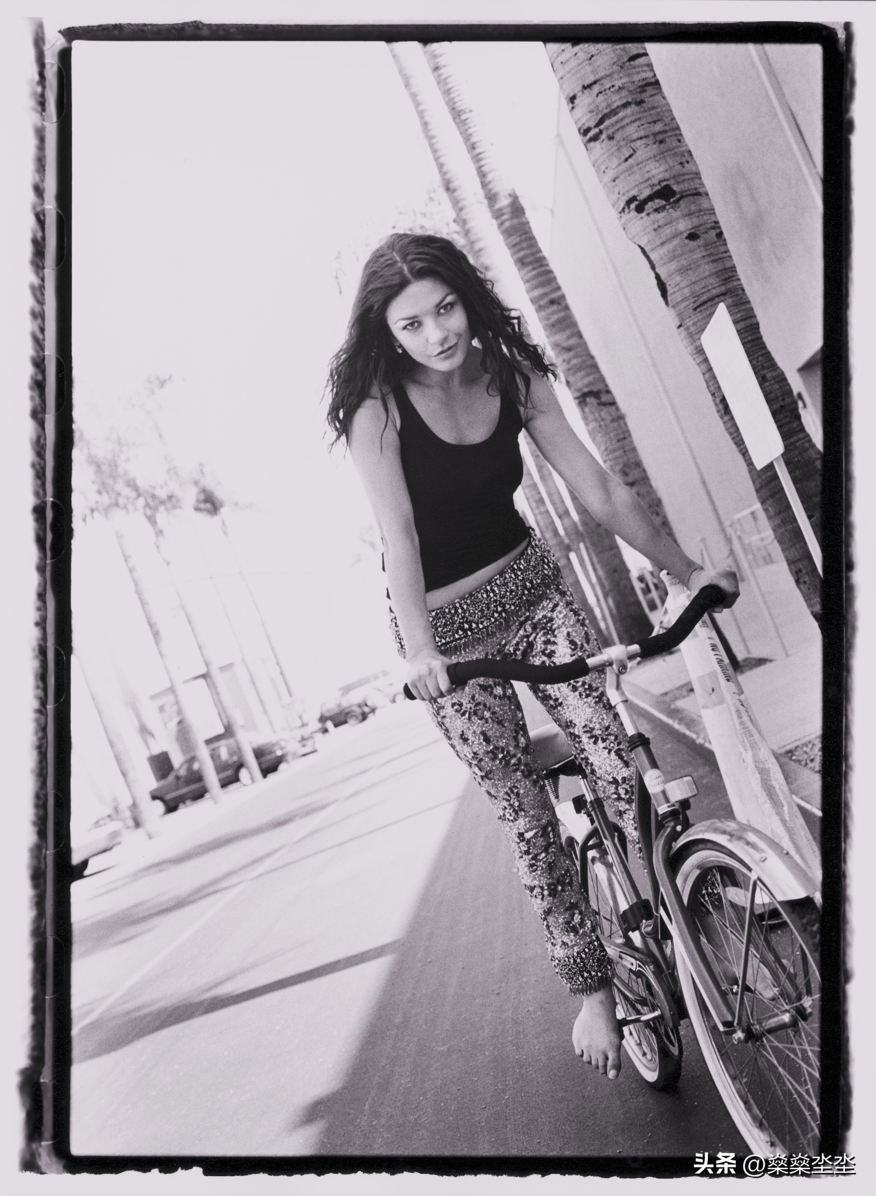 凯瑟琳娜泽塔琼斯绝美剧照,凯瑟琳泽塔琼斯大盗