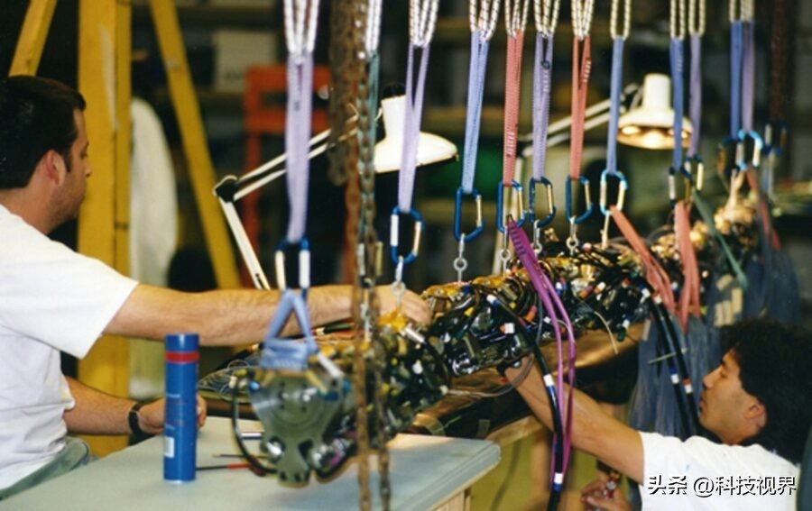 神奇机器蛇：宇宙奥秘中的探险者，隐藏着何等的秘密？