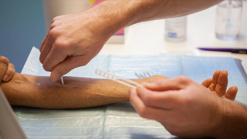 每天吃了两片叶酸怎么办,每天吃一片叶酸对身体有好处吗