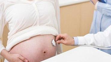 泰国孕妇被丈夫推下悬崖视频,泰国孕妇被丈夫推下悬崖最新消息