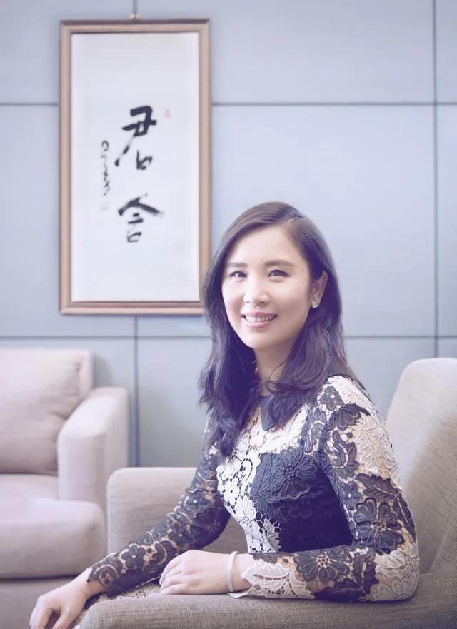 榛勬袱榛勬檽鏄庡懆鍐洦,鍛ㄥ啲闆ㄩ粍娓ら粍鏅撴槑鍚堜綔