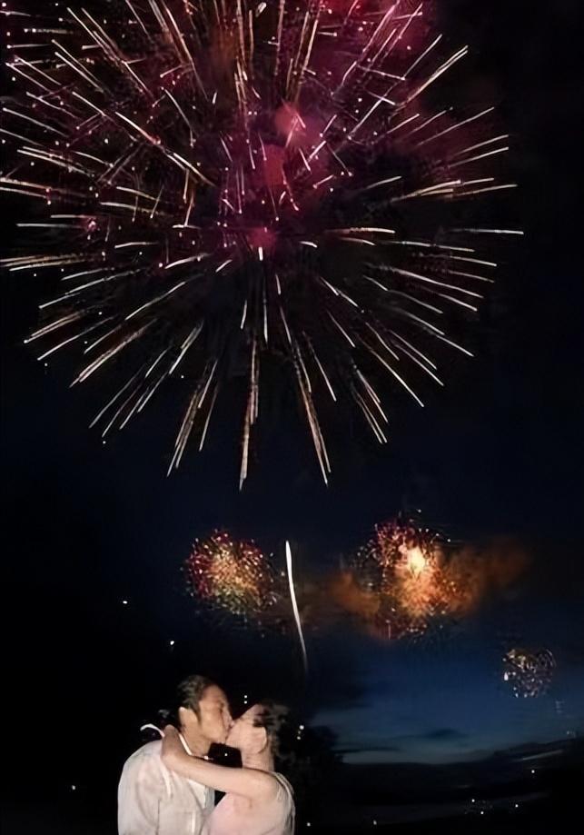 王菲谢霆锋牵手真的能幸福吗,王菲谢霆锋现在婚姻状况