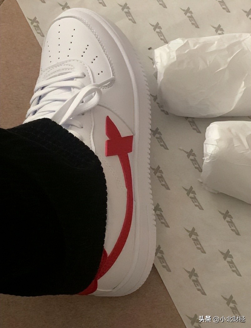 在唯品会上买了一双鞋,在唯品会上买的鞋都是真的吗