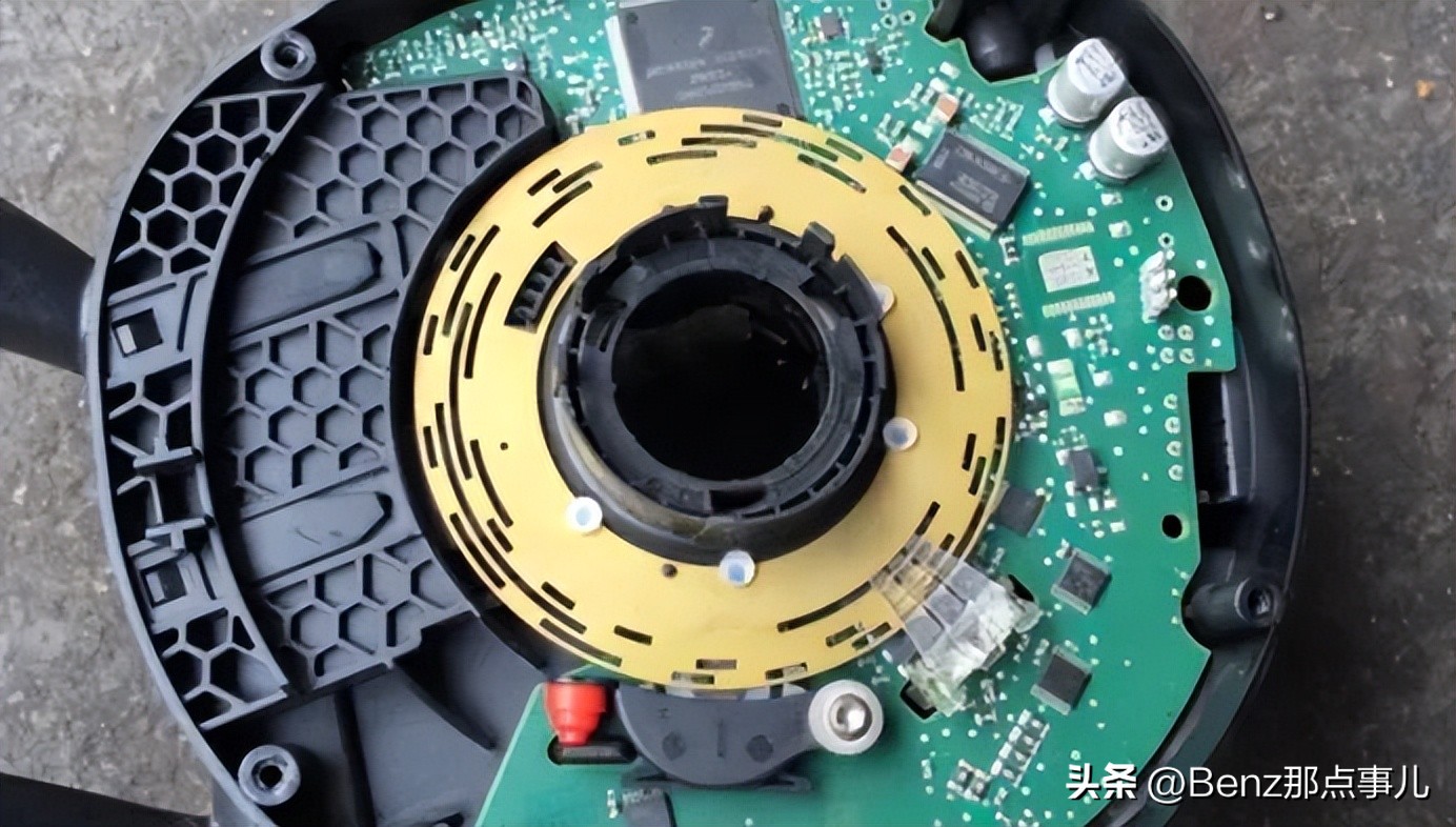 奔驰esp停止运作怎么解除,奔驰pre-safe停止运作是什么意思