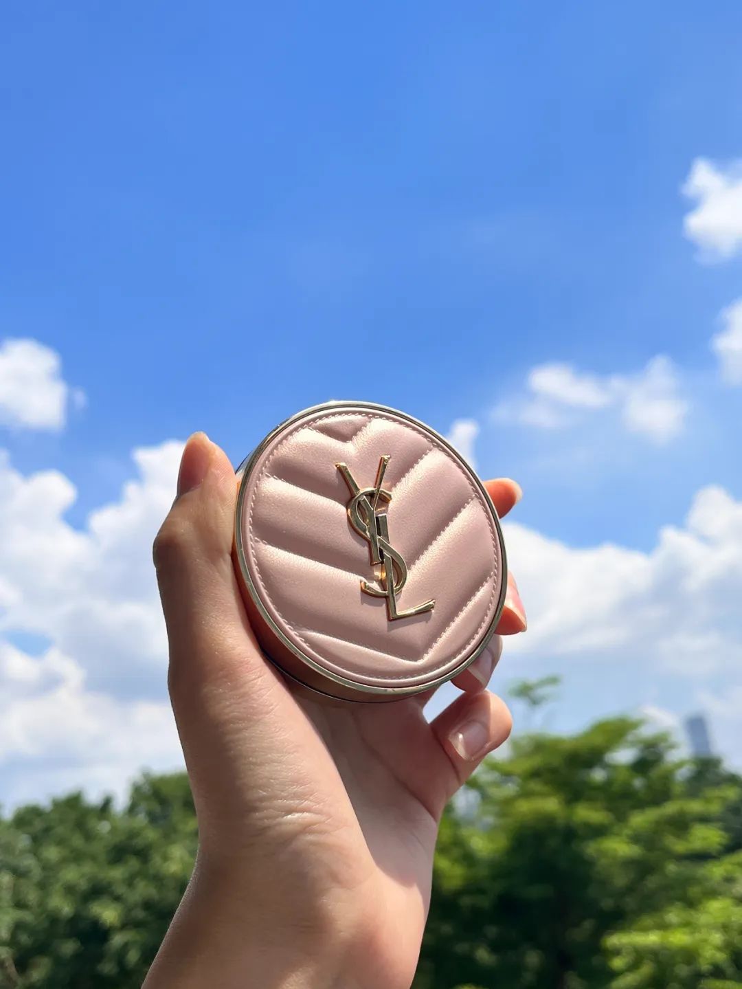 澶╃敓濂界毊鎺ㄨ崘,澶╃敓鐨偆濂界殑缇庡コ