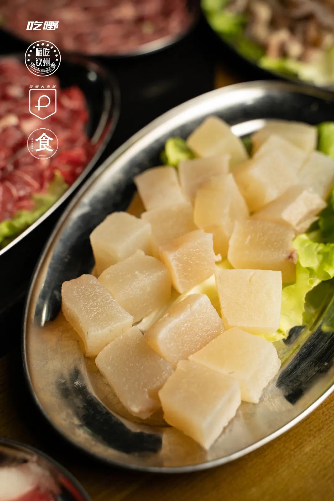 尝尝正宗的牛肉火锅,美食不可辜负首顿堂食全牛宴火锅