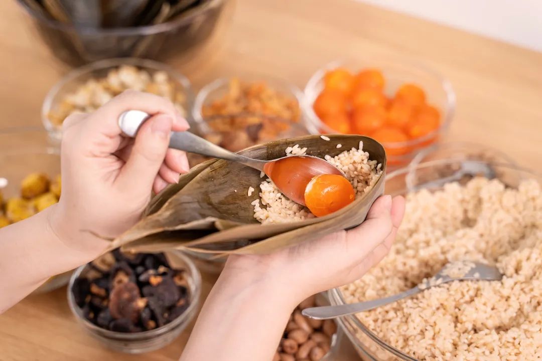 煮出来的粽子又香又糯还不夹生,自制粽子是煮的好还是蒸的好吃