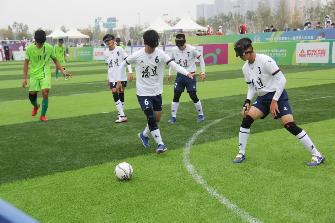 世界杯也有女足么,世界杯的同时还有别的比赛吗