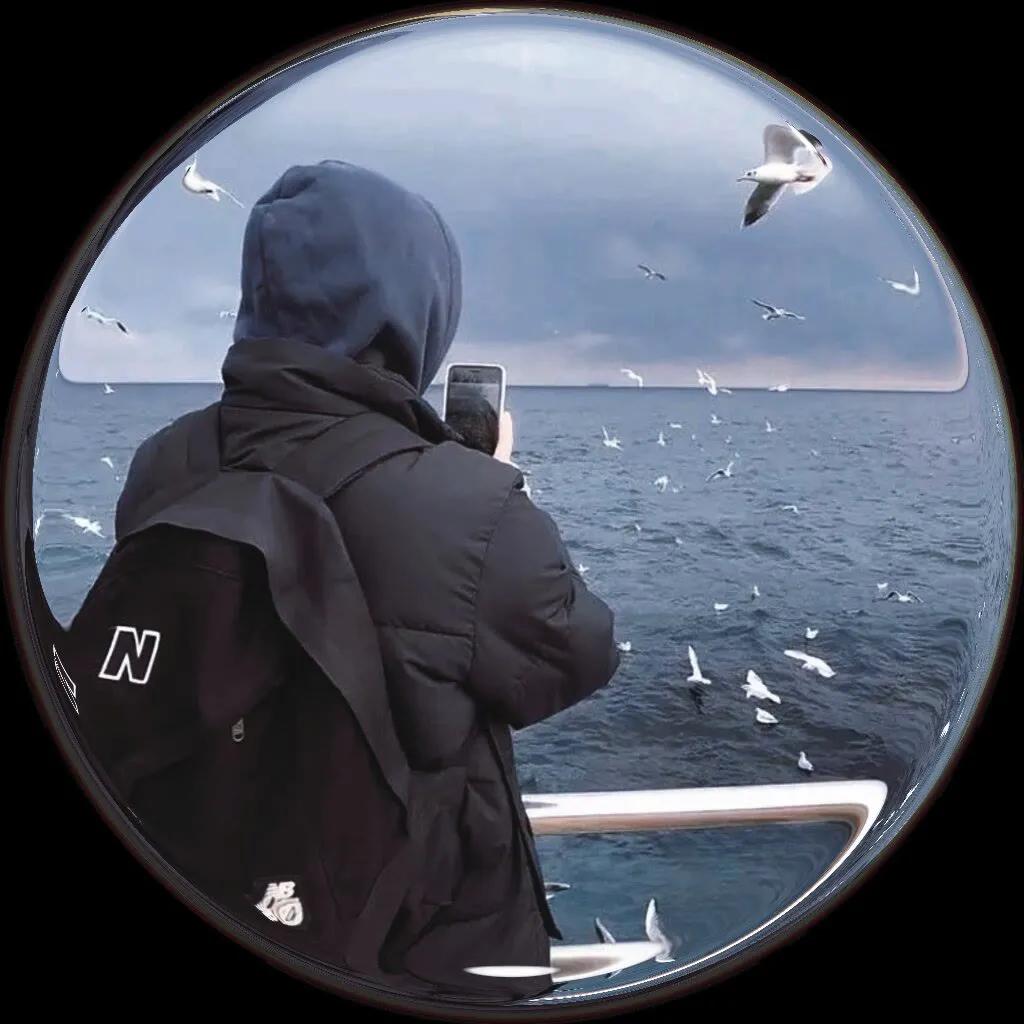 充满朝气和希望阳光的男生头像,最近比较火的励志头像男生