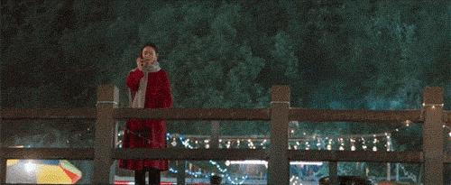 赵丽颖dior红色丝绒连衣裙,谁说赵丽颖没有少女感的