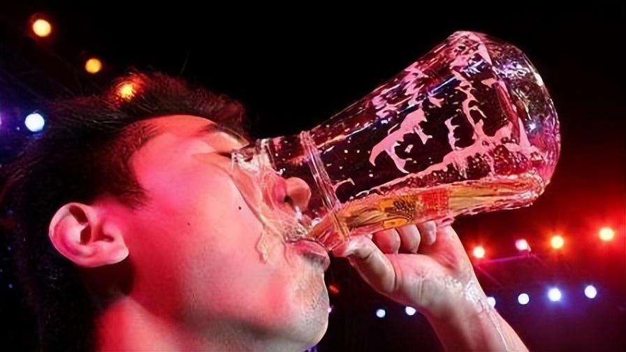 喝完酒后多久可以开车不属于酒驾,酒后几小时能开车不算酒驾