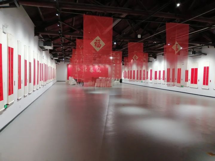 年味浓迎新春南京,迎新春展春联