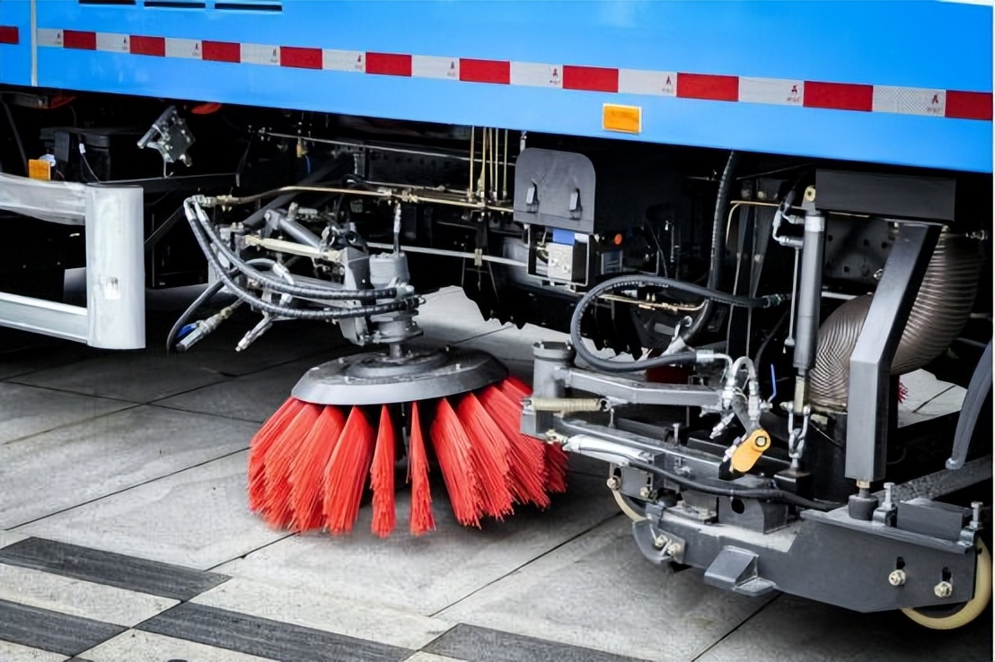 欧曼车配什么车桥,欧曼新车自卸车底盘