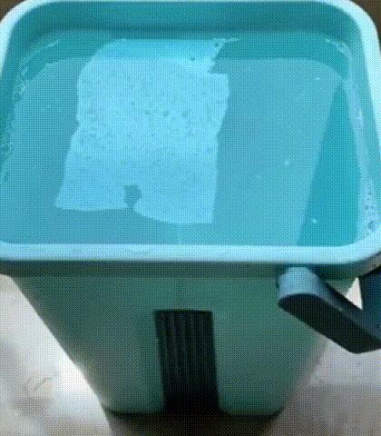 为什么拖完地地板上有水印,拖完地总是有水渍印怎么办