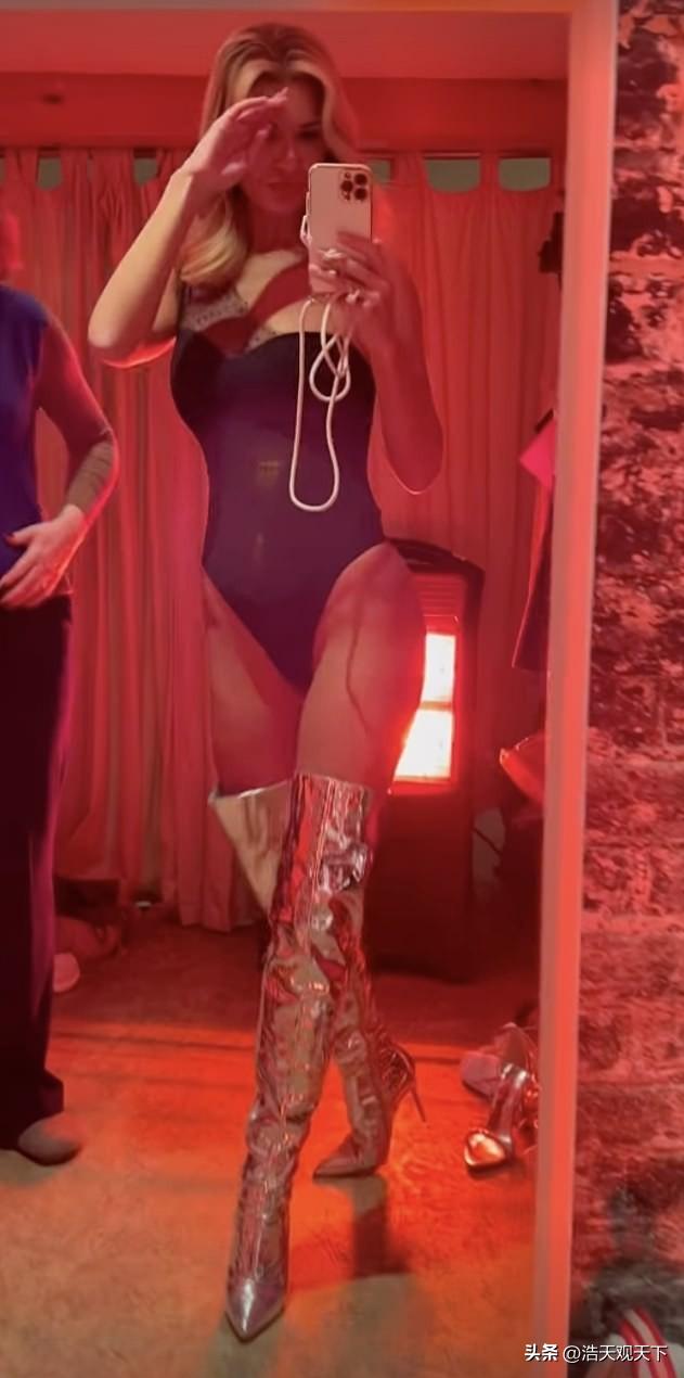 38岁克里斯汀麦吉尼斯个人资料,克里斯汀麦吉尼斯现场活动图片