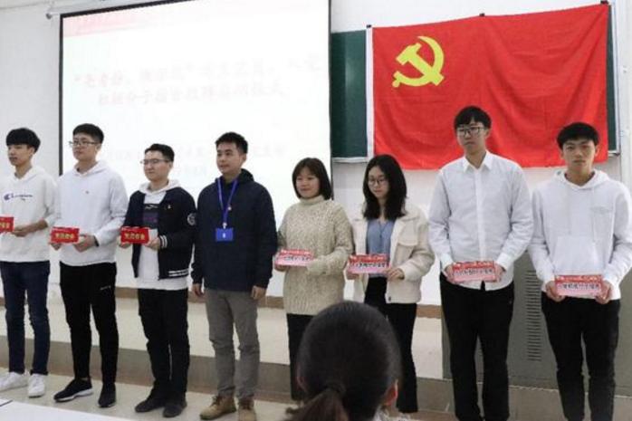 研究生进税务局比本科工资高多少,985研究生在省国税工资高吗